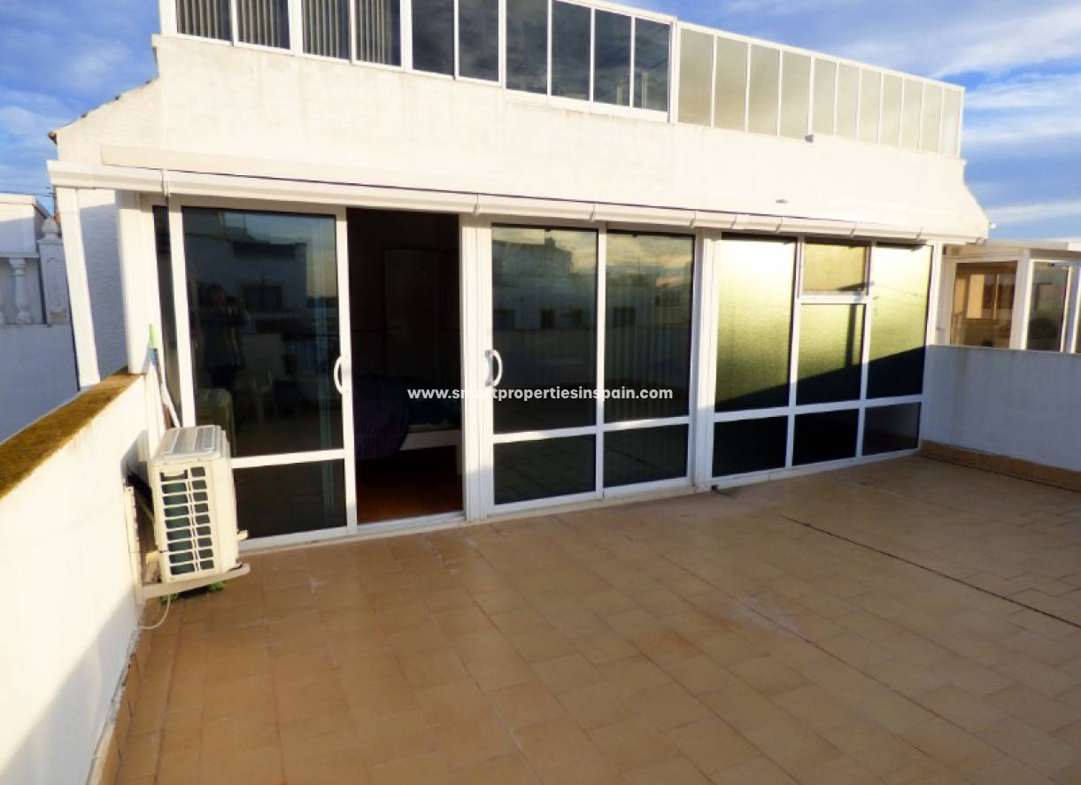 Wederverkoop - Semi Detached House - La Marina - Urbanización La Marina
