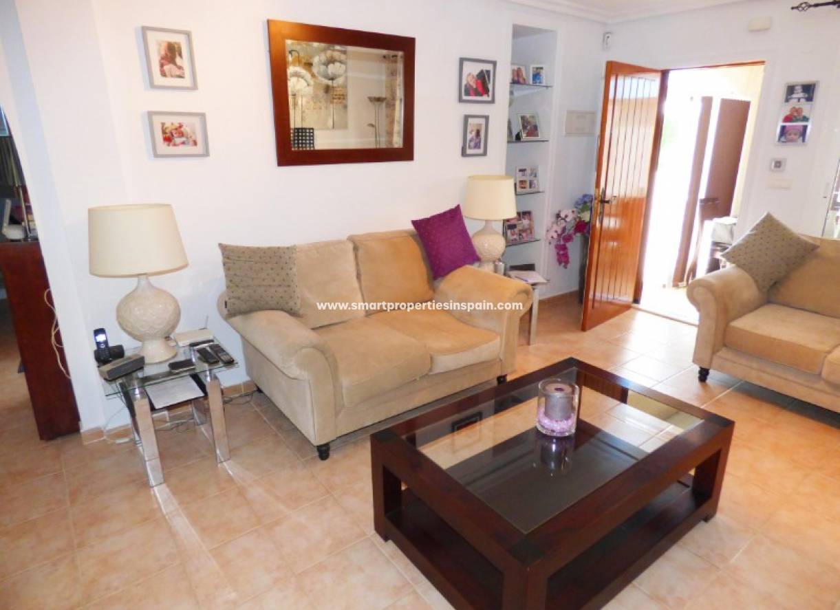 Wederverkoop - Semi Detached House - La Marina - Urbanización La Marina