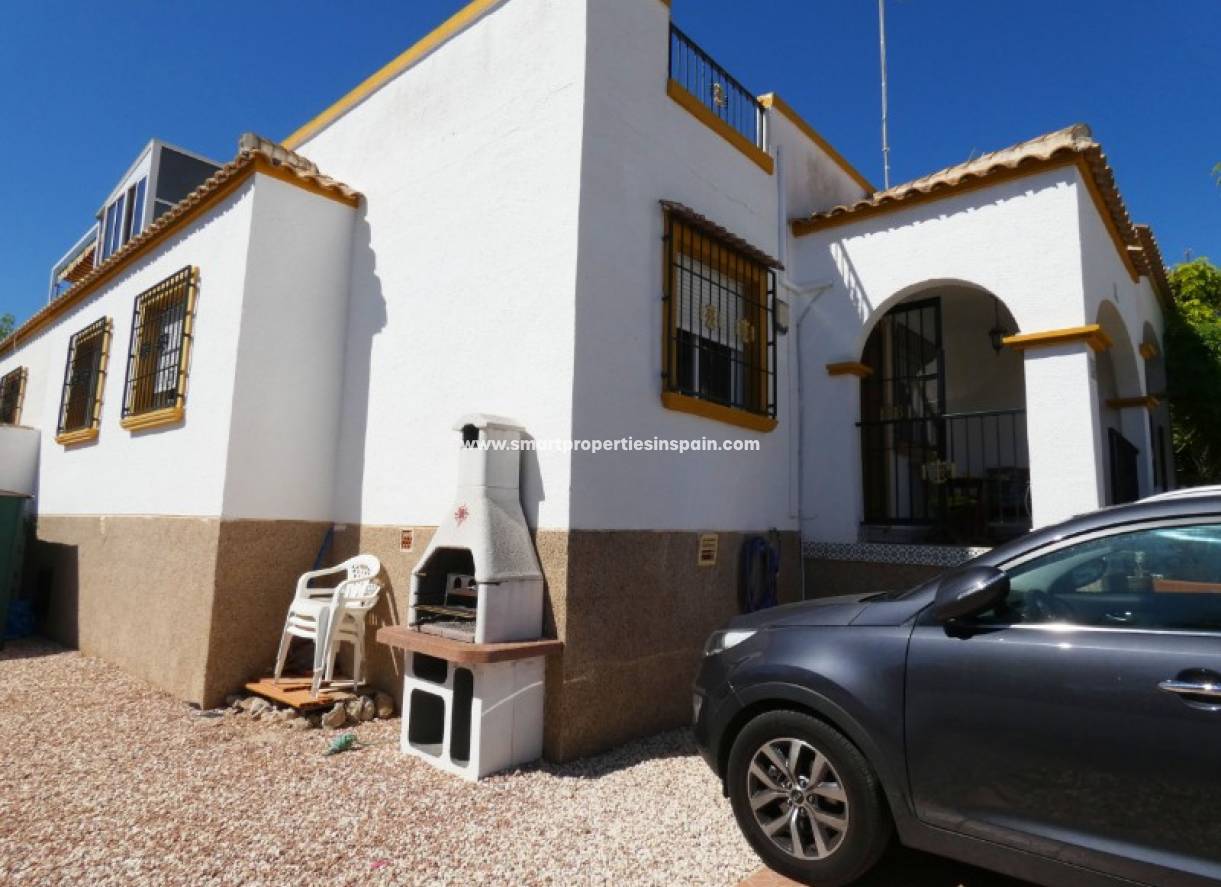 Wederverkoop - Semi Detached House - La Marina - Urbanización La Marina