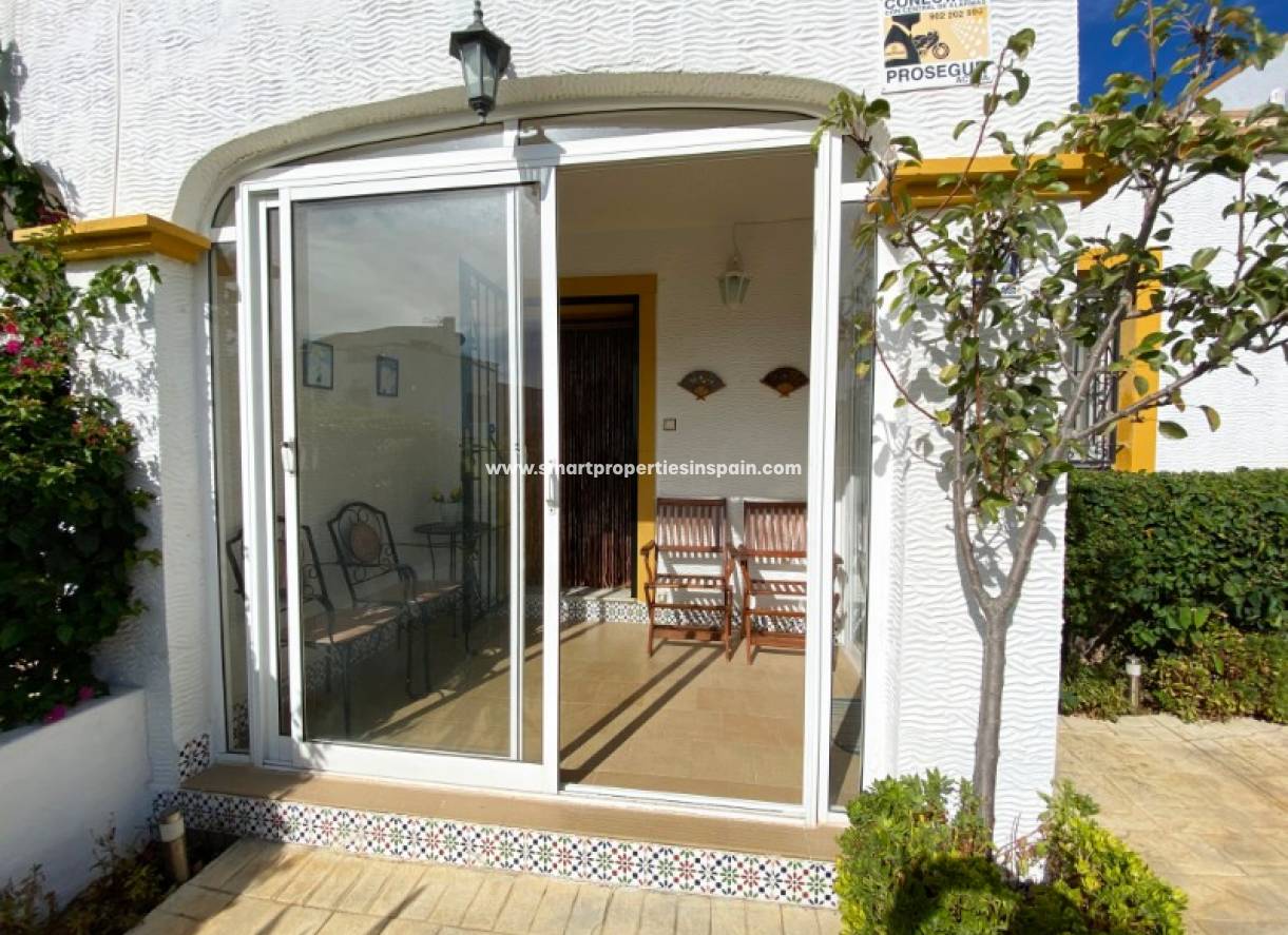 Wederverkoop - Semi Detached House - La Marina - Urbanización La Marina