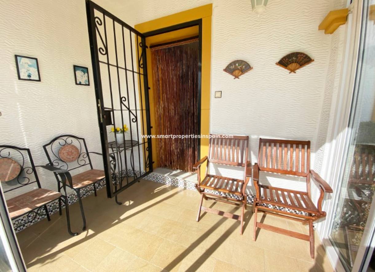 Wederverkoop - Semi Detached House - La Marina - Urbanización La Marina