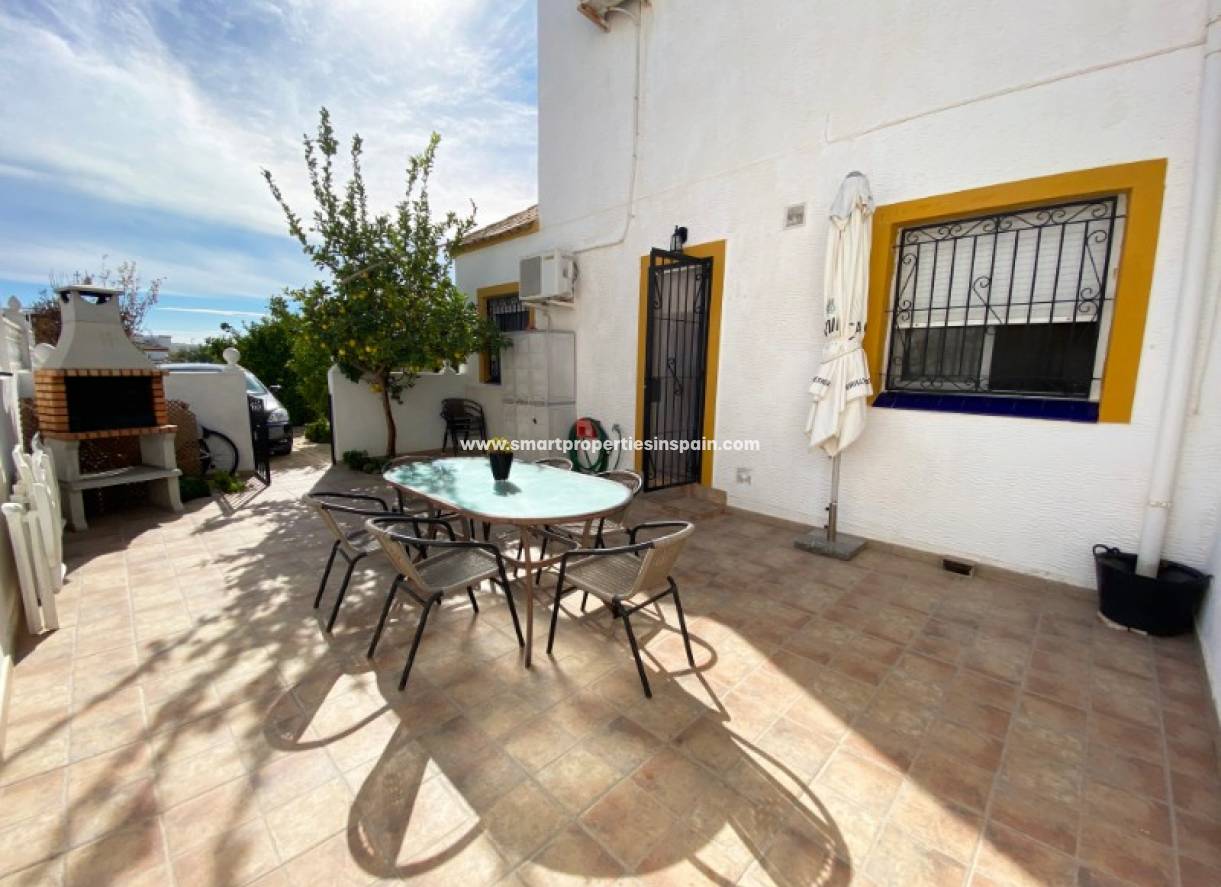 Wederverkoop - Semi Detached House - La Marina - Urbanización La Marina