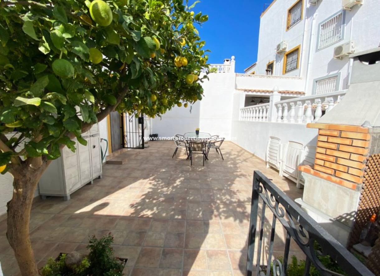 Wederverkoop - Semi Detached House - La Marina - Urbanización La Marina
