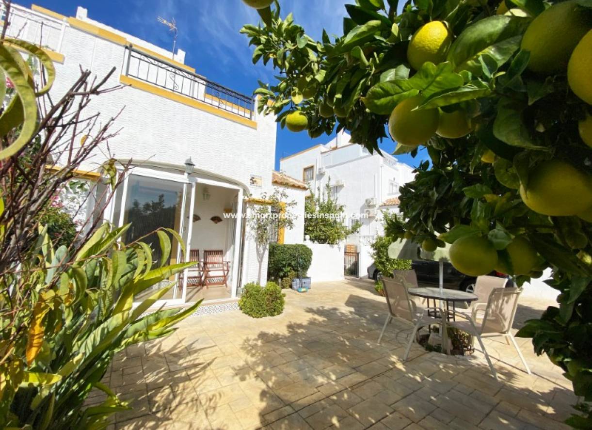 Wederverkoop - Semi Detached House - La Marina - Urbanización La Marina