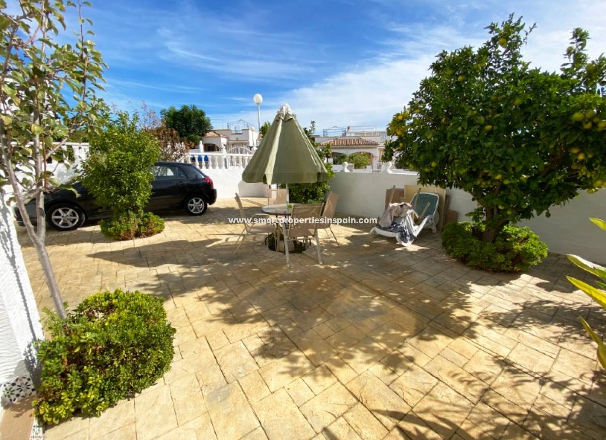 Wederverkoop - Semi Detached House - La Marina - Urbanización La Marina