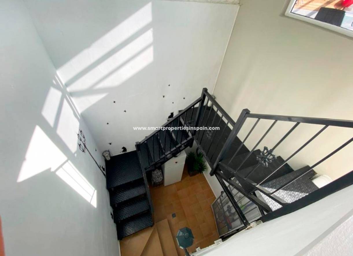 Wederverkoop - Semi Detached House - La Marina - Urbanización La Marina