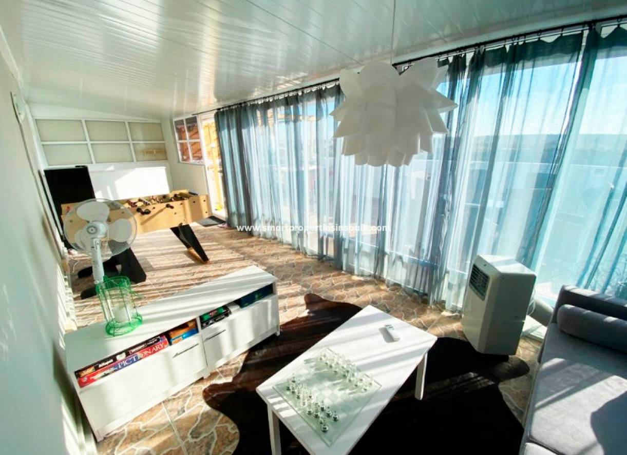 Wederverkoop - Semi Detached House - La Marina - Urbanización La Marina