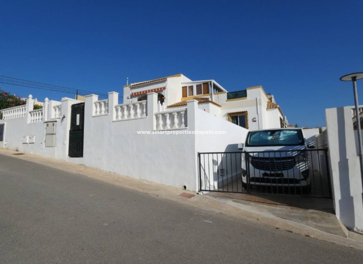 Wederverkoop - Semi Detached House - La Marina - Urbanización La Marina