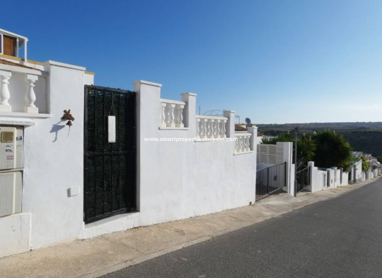 Wederverkoop - Semi Detached House - La Marina - Urbanización La Marina