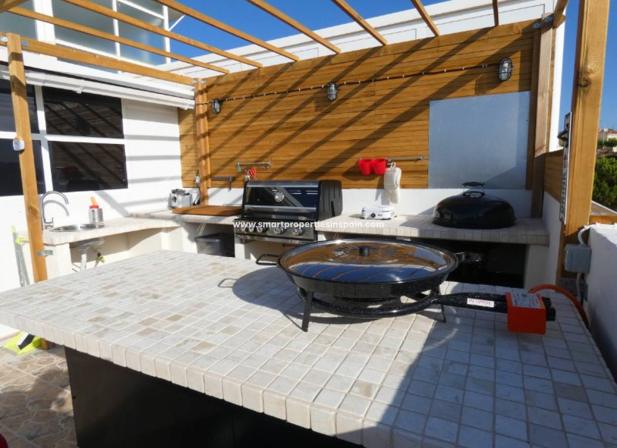 Wederverkoop - Semi Detached House - La Marina - Urbanización La Marina