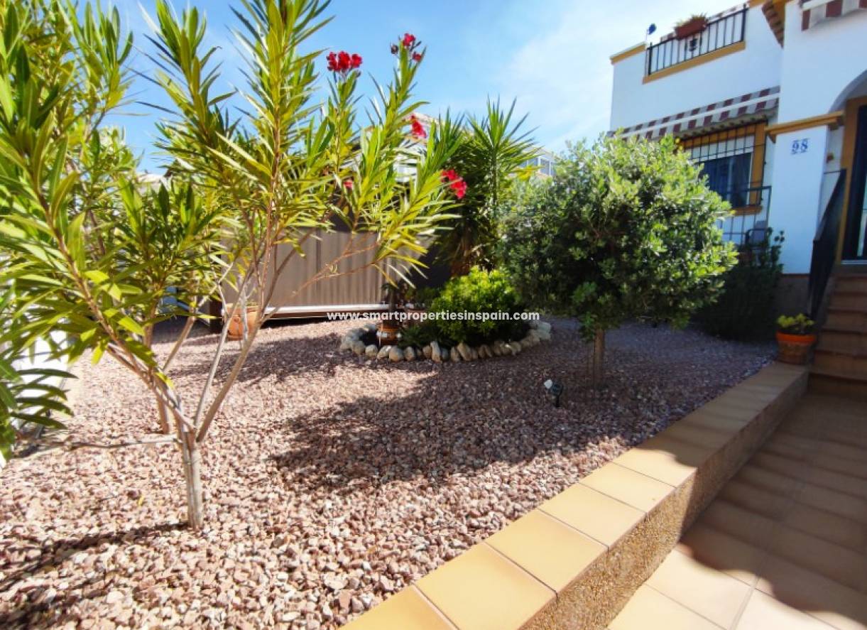 Wederverkoop - Semi Detached House - La Marina - Urbanización La Marina