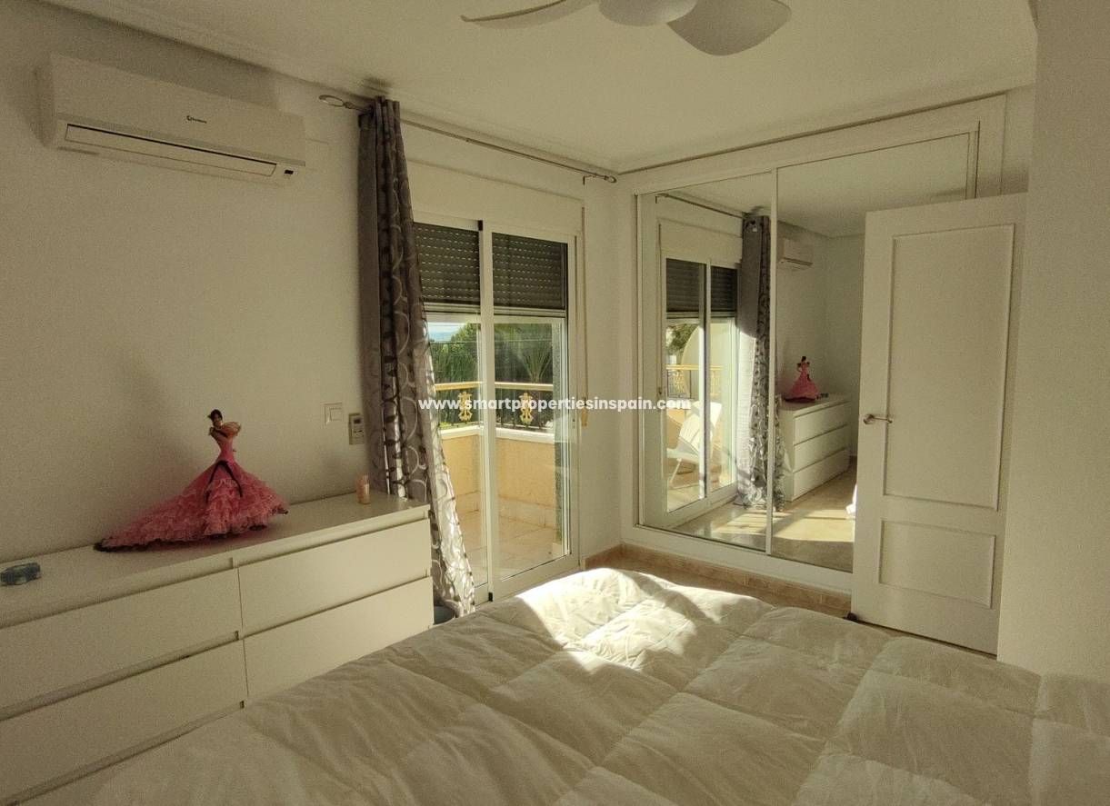 Wederverkoop - Semi Detached House - La Marina - Urbanización La Marina