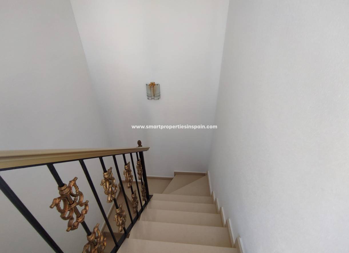 Wederverkoop - Semi Detached House - La Marina - Urbanización La Marina