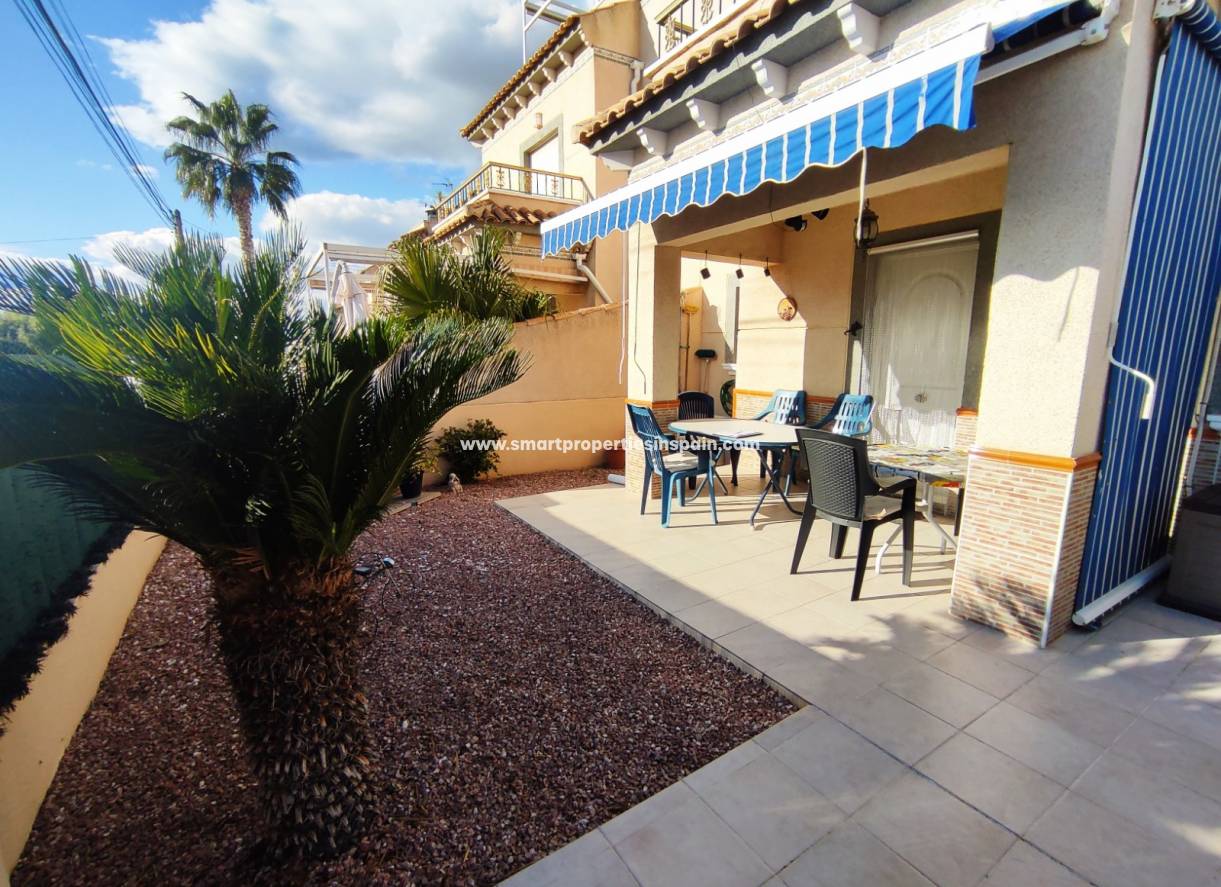 Wederverkoop - Semi Detached House - La Marina - Urbanización La Marina