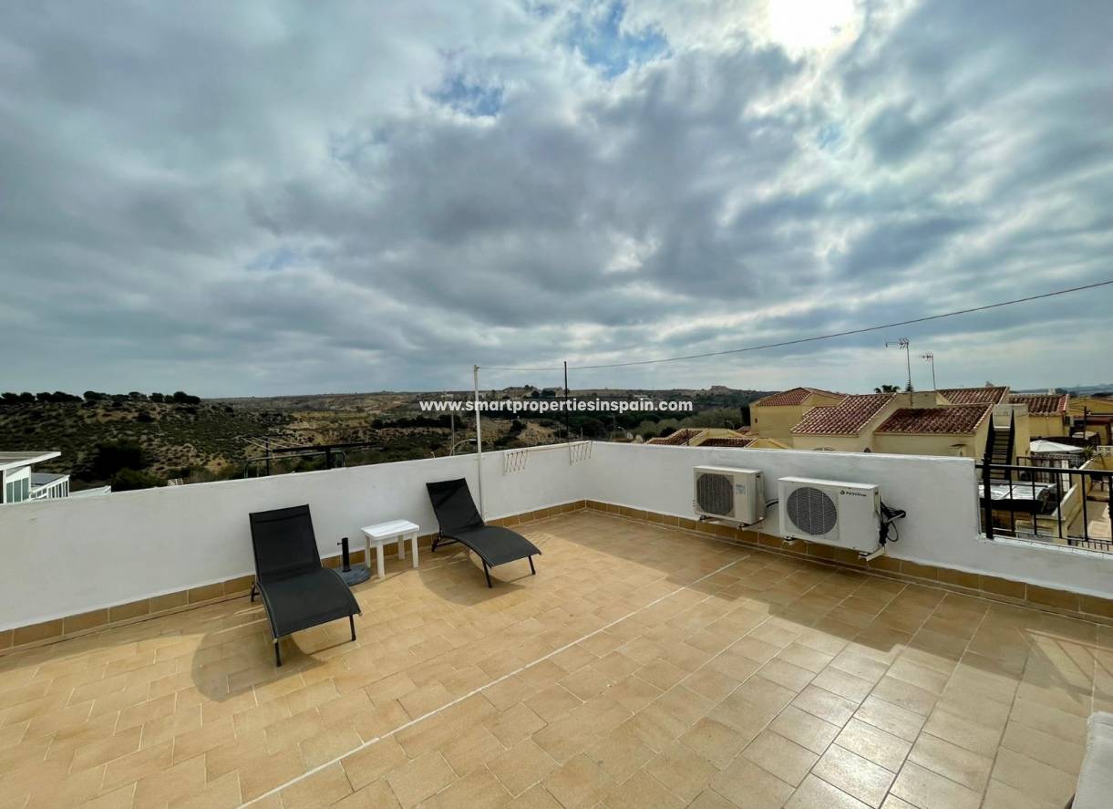 Wederverkoop - Semi Detached House - La Marina - Urbanización La Marina