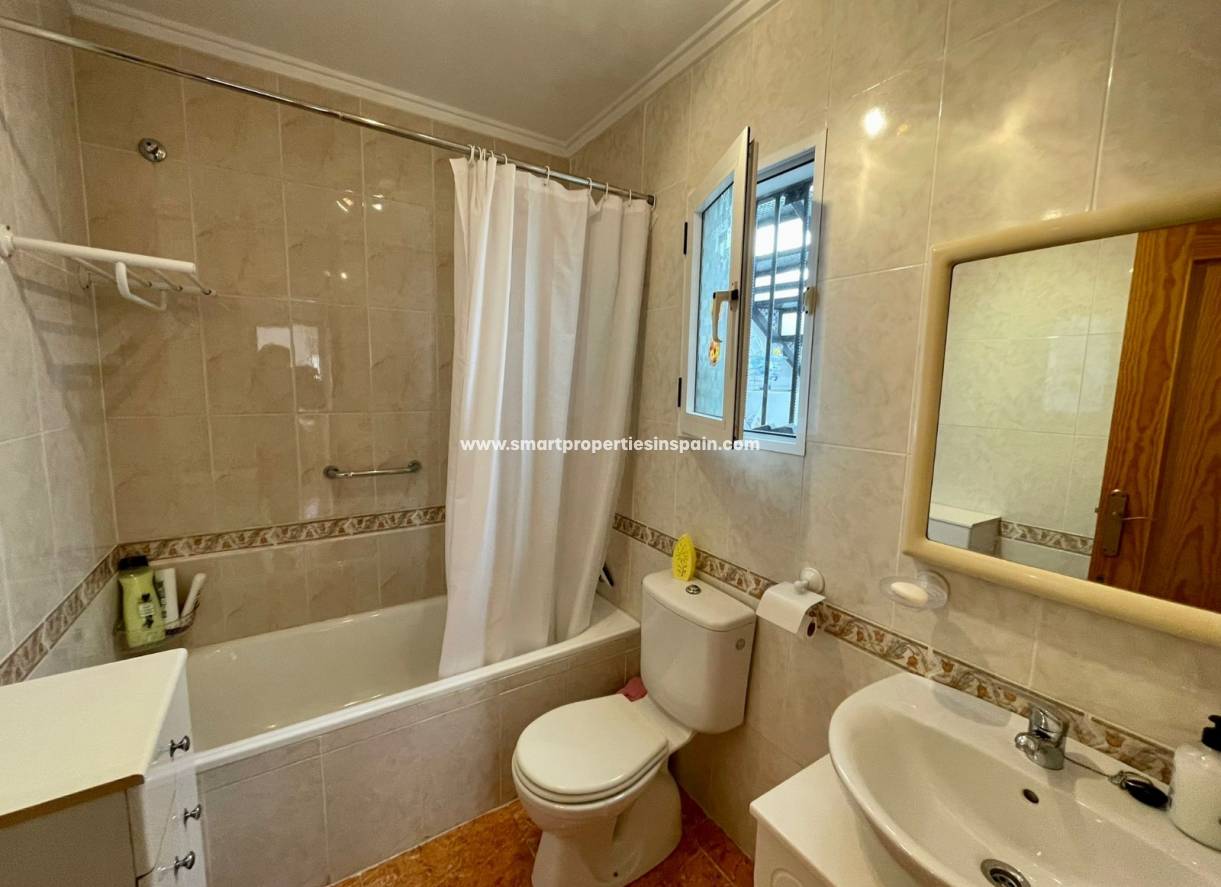 Wederverkoop - Semi Detached House - La Marina - Urbanización La Marina
