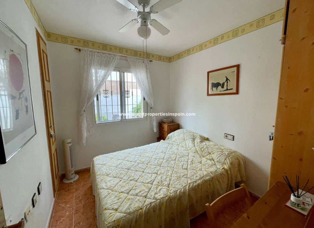 Wederverkoop - Semi Detached House - La Marina - Urbanización La Marina