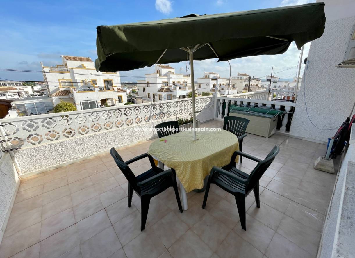 Wederverkoop - Semi Detached House - La Marina - Urbanización La Marina