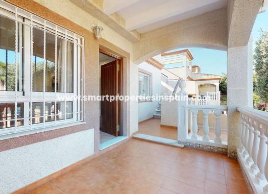 Wederverkoop - Semi Detached House - La Marina - Urbanización La Marina