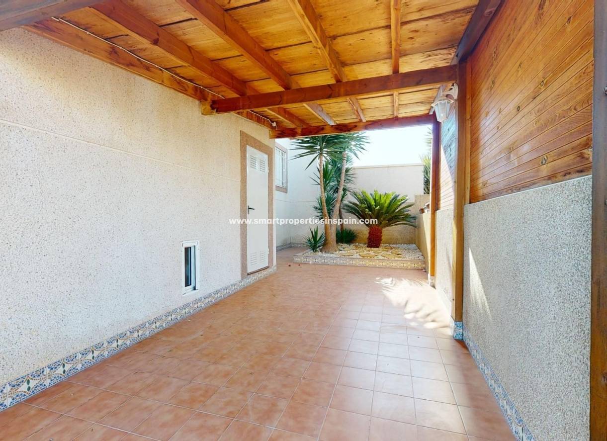 Wederverkoop - Semi Detached House - La Marina - Urbanización La Marina