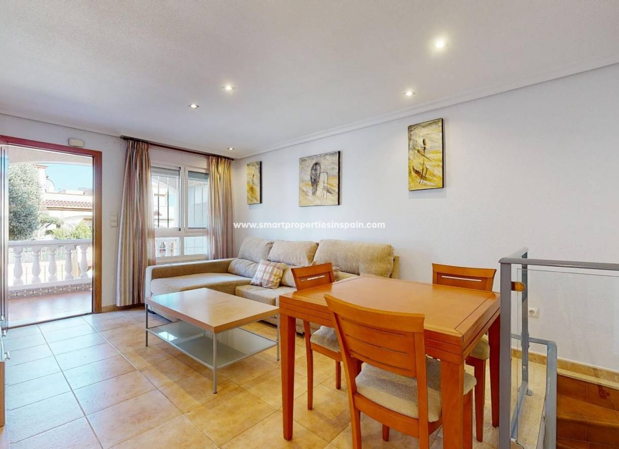 Wederverkoop - Semi Detached House - La Marina - Urbanización La Marina