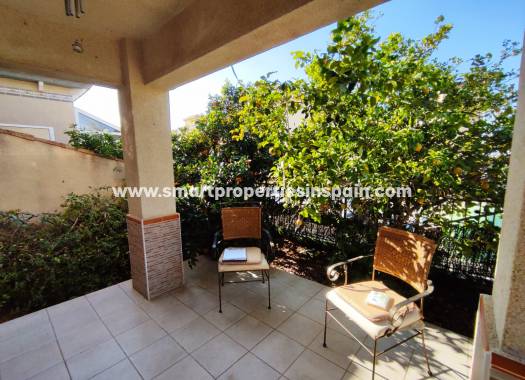 Wederverkoop - Semi Detached House - La Marina - Urbanizacion la marina