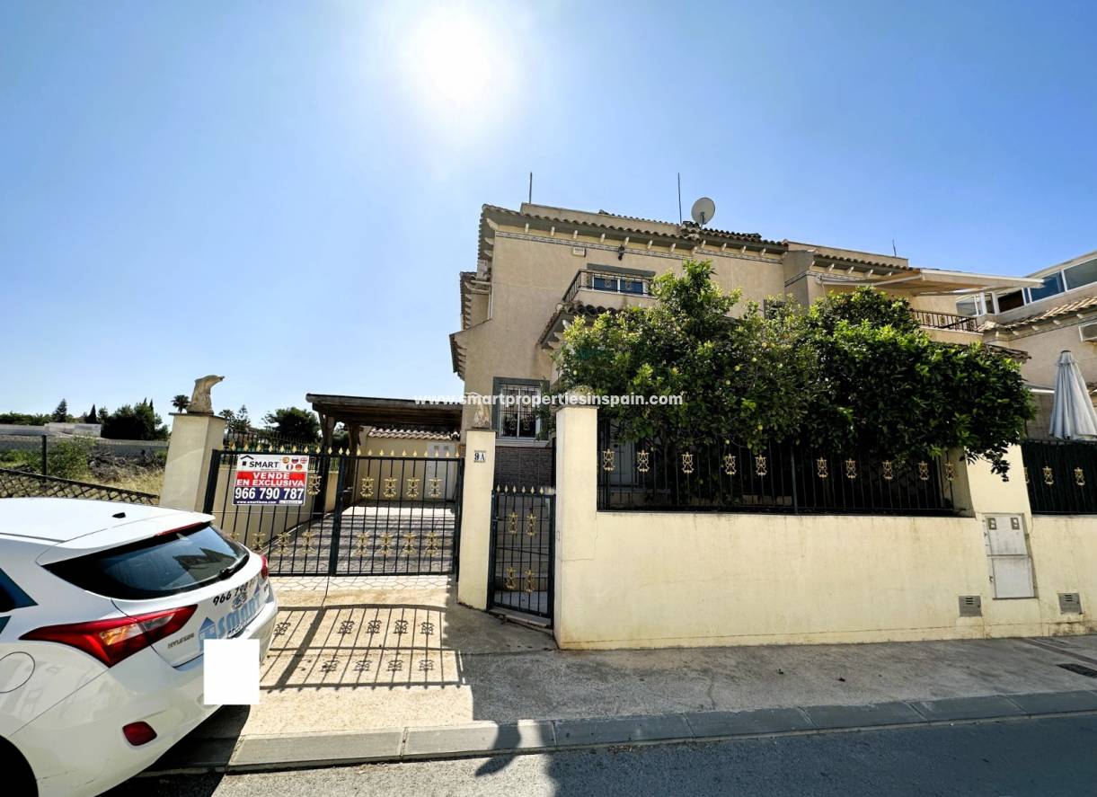Wederverkoop - Semi Detached House - La Marina - Urbanizacion la marina