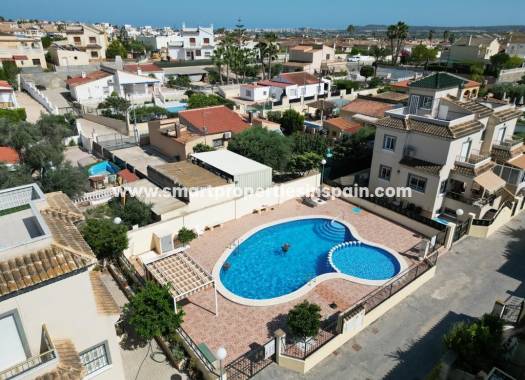 Wederverkoop - Semi Detached House - La Marina - Urbanizacion la marina