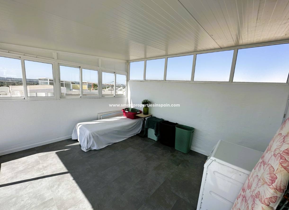 Wederverkoop - Semi Detached House - La Marina - Urbanización La Marina