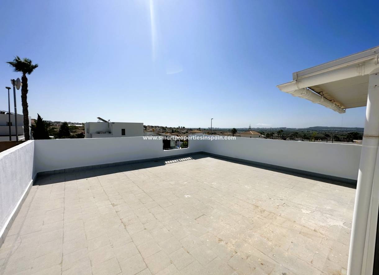 Wederverkoop - Semi Detached House - La Marina - Urbanización La Marina