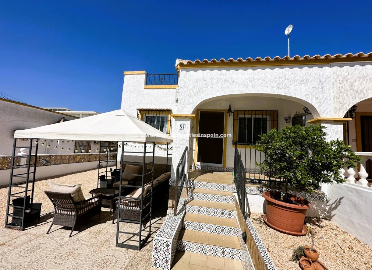 Wederverkoop - Semi Detached House - La Marina - Urbanización La Marina