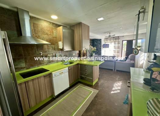 Wederverkoop - Semi Detached House - La Marina - Urbanización La Marina