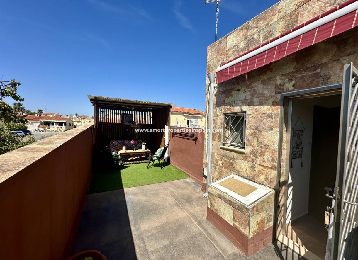 Wederverkoop - Semi Detached House - La Marina - Urbanización La Marina