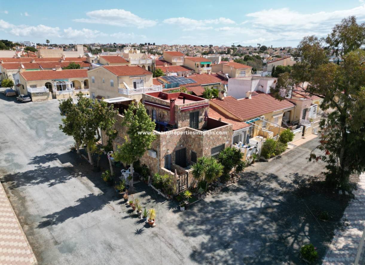Wederverkoop - Semi Detached House - La Marina - Urbanización La Marina