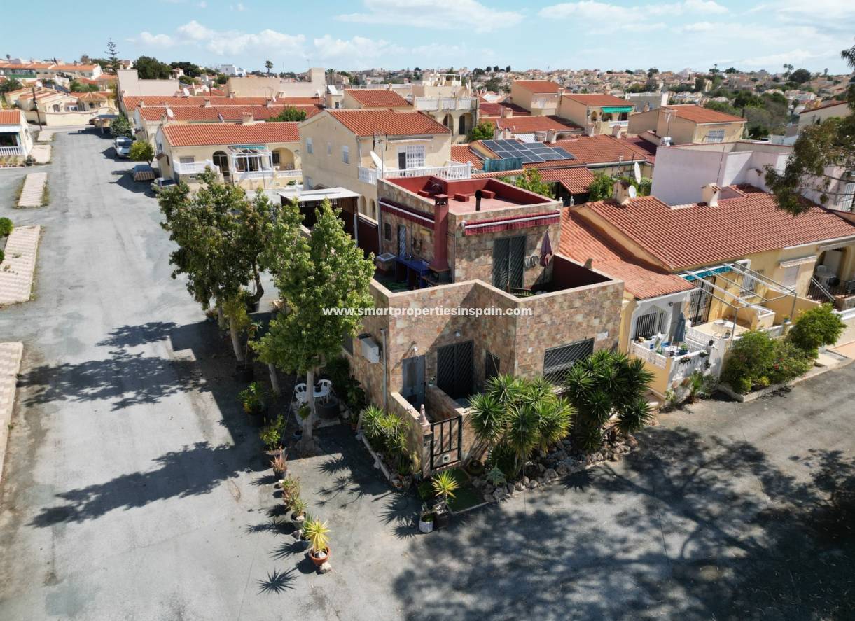 Wederverkoop - Semi Detached House - La Marina - Urbanización La Marina