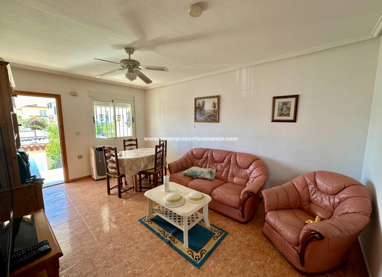 Wederverkoop - Semi Detached House - La Marina - Urbanización La Marina