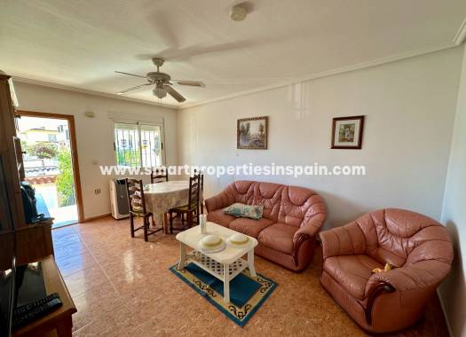 Wederverkoop - Semi Detached House - La Marina - Urbanización La Marina