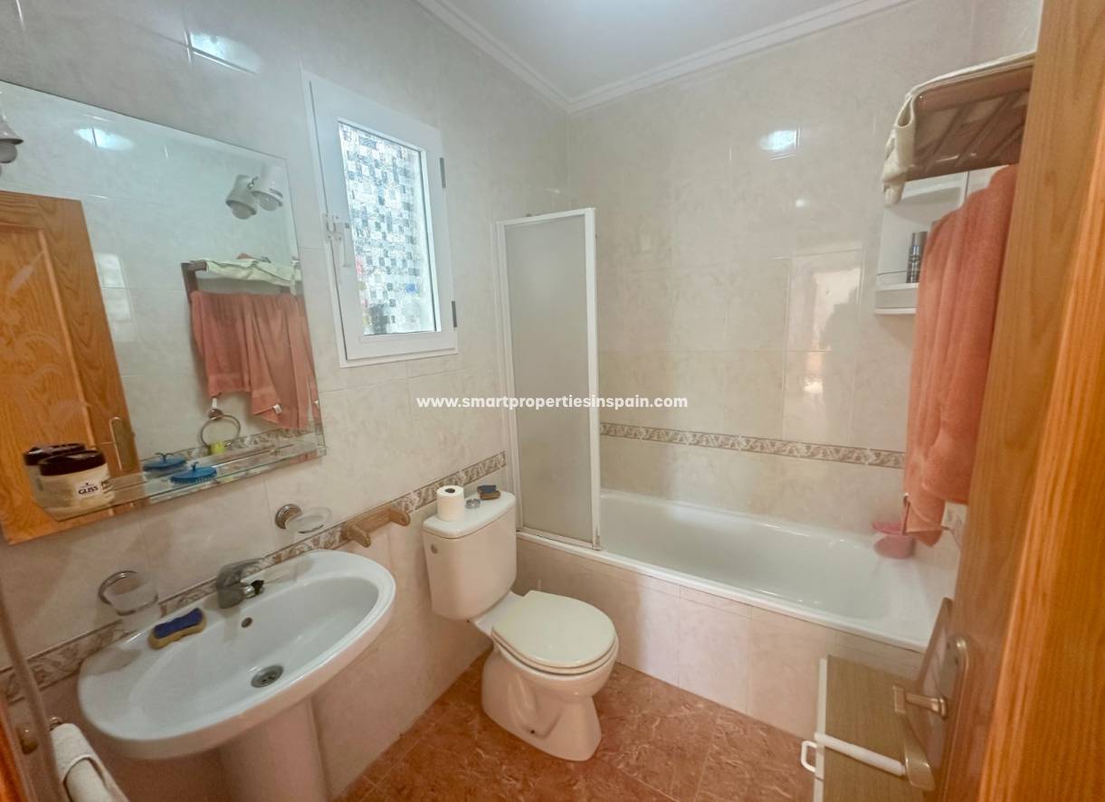 Wederverkoop - Semi Detached House - La Marina - Urbanización La Marina