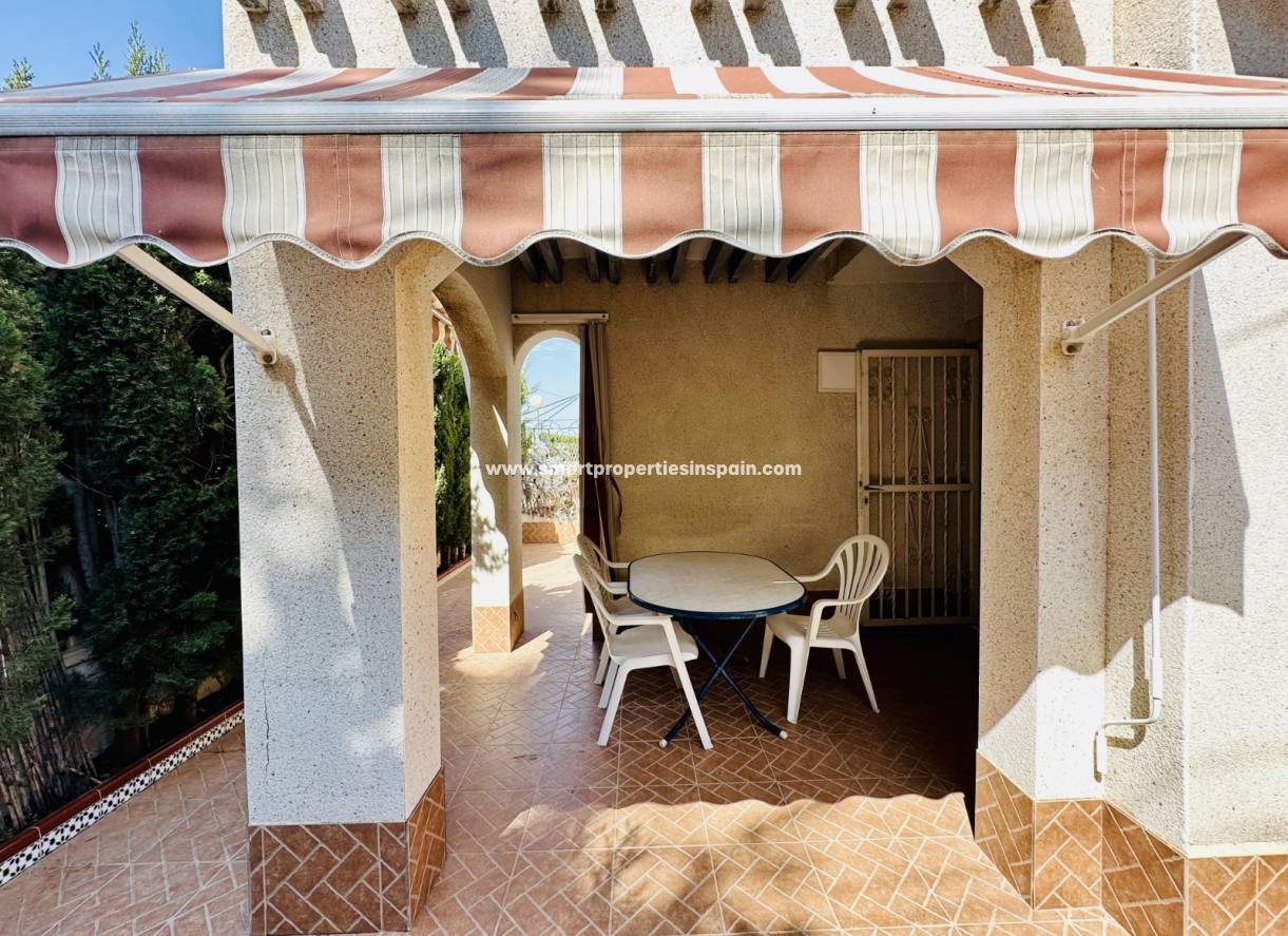 Wederverkoop - Semi Detached House - La Marina - Urbanización La Marina