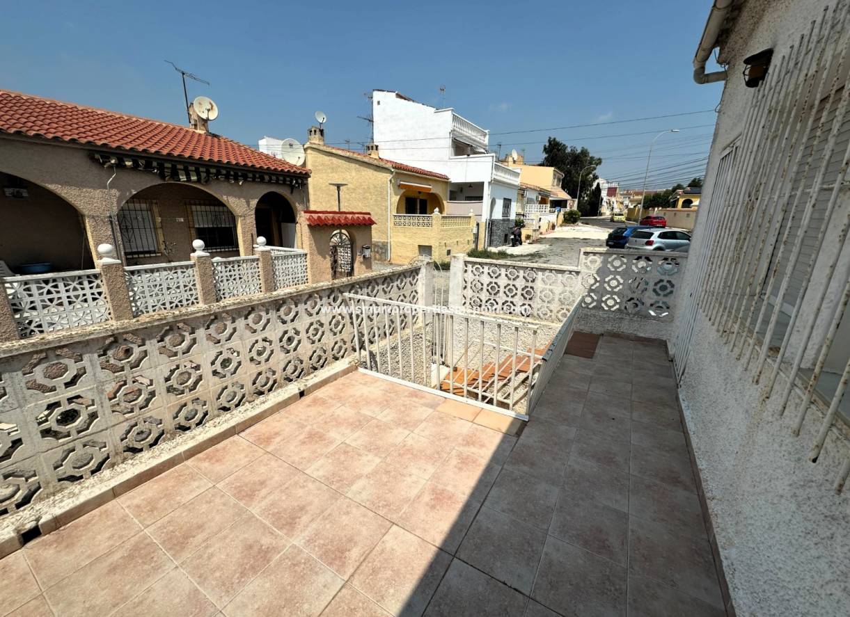 Wederverkoop - Semi Detached House - La Marina - Urbanización La Marina