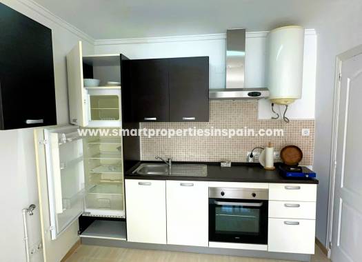 Wederverkoop - Semi Detached House - La Marina - Urbanización La Marina