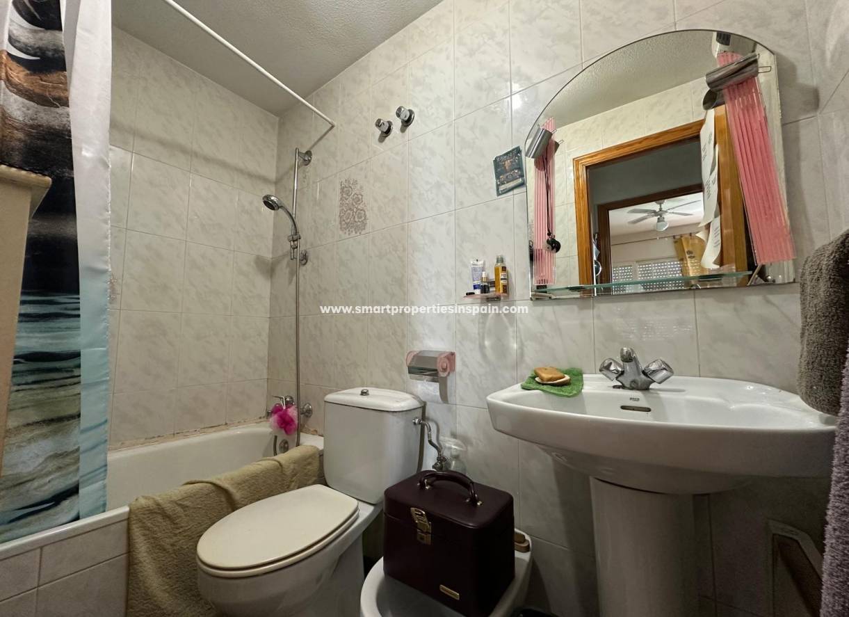 Wederverkoop - Semi Detached House - La Marina - Urbanización La Marina