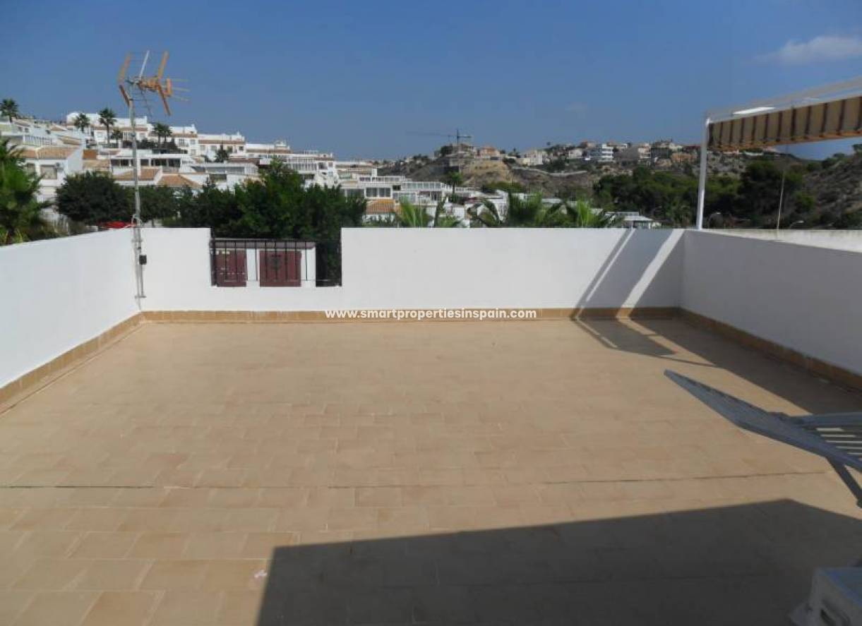 Wederverkoop - Semi Detached House - La Marina - Urbanización La Marina