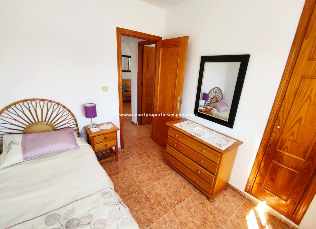 Wederverkoop - Semi Detached Villa - La Marina - Urbanización La Marina