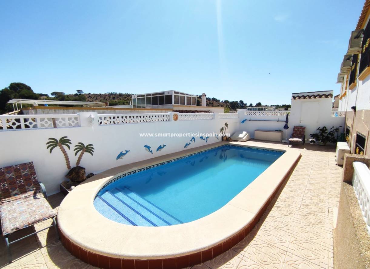 Wederverkoop - Semi Detached Villa - La Marina - Urbanización La Marina