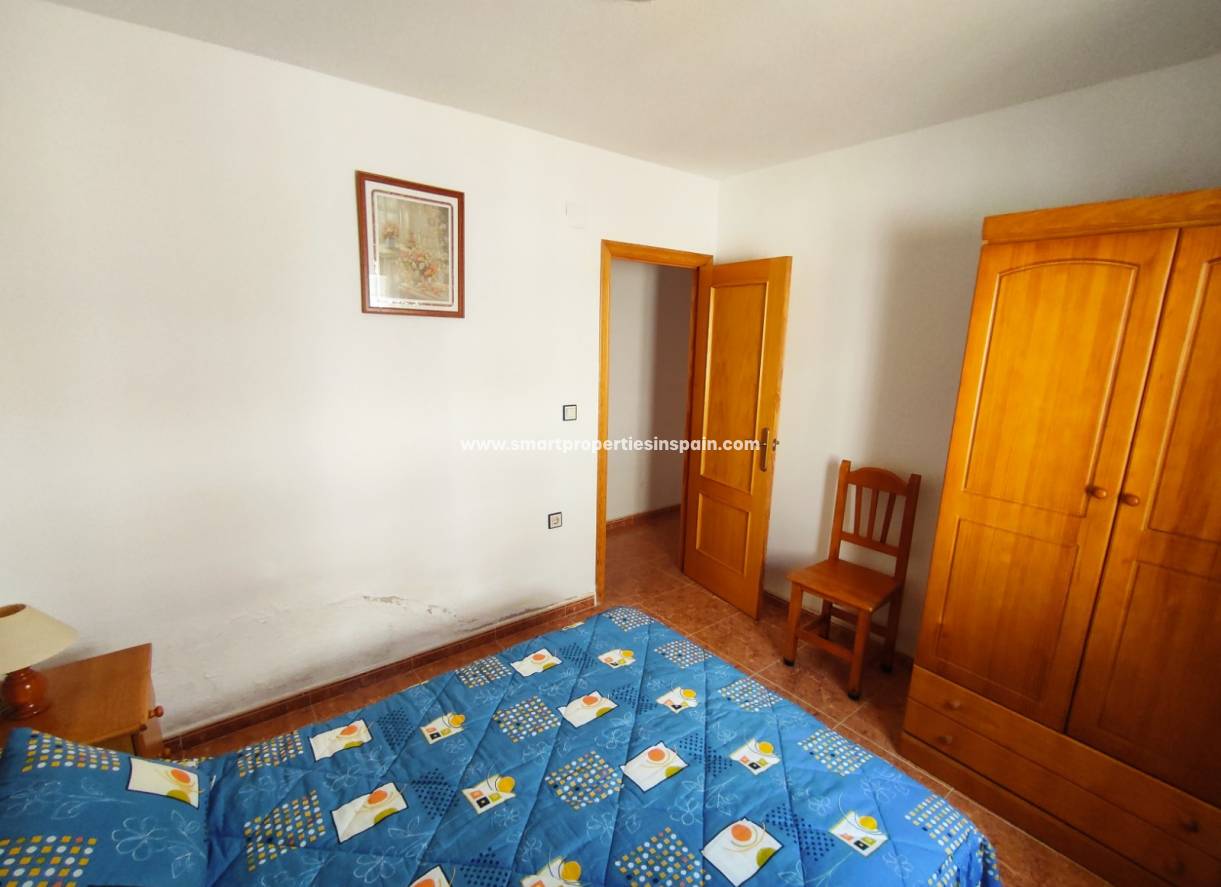 Wederverkoop - Semi Detached Villa - La Marina - Urbanización La Marina