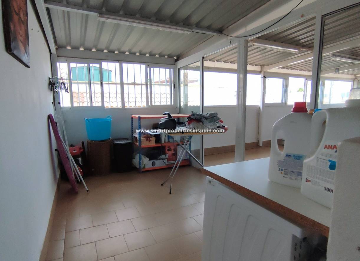 Wederverkoop - Semi Detached Villa - La Marina - Urbanización La Marina