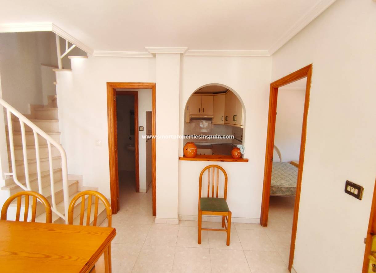 Wederverkoop - Semi Detached Villa - La Marina - Urbanización La Marina