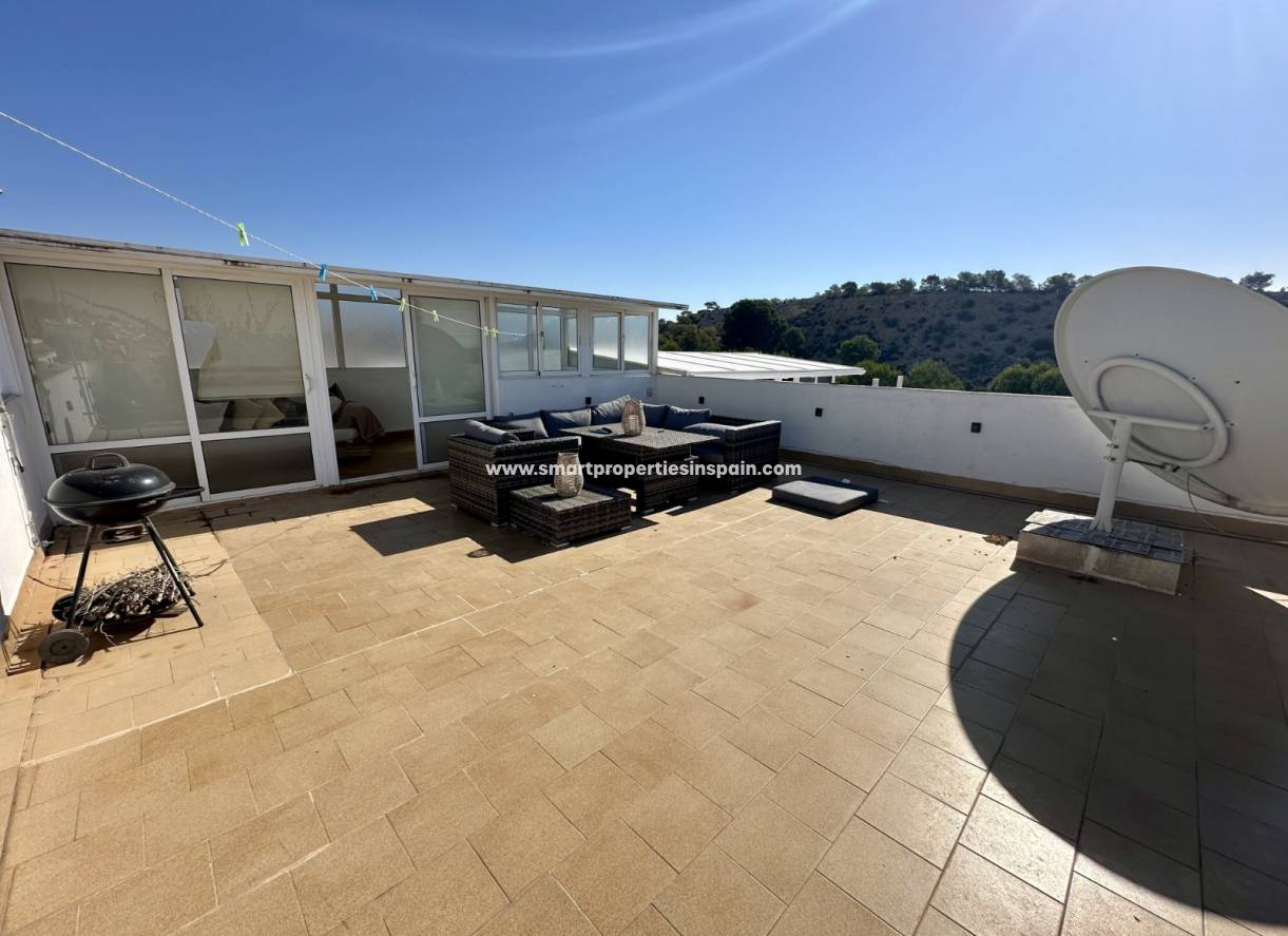 Wederverkoop - Semi Detached Villa - La Marina - Urbanización La Marina