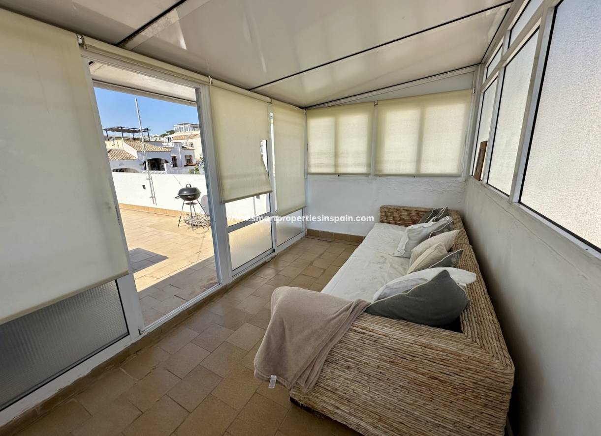 Wederverkoop - Semi Detached Villa - La Marina - Urbanización La Marina